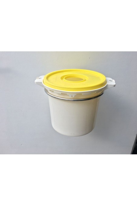Bracket for Sharps containers, 5,0-7,0 Litre, Ø200mm. JB 264-00-00 by JB Medico