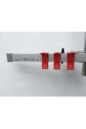 Soporte para mangueras de plástico rojo – compatible con riel escandinavo 10x30 mm, JB 600-00-01 by JB Medico