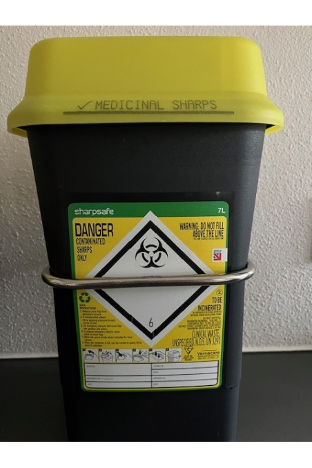 Bracket for Sharp containers, square, 143 x 176 mm. JB 165-00-00 by JB Medico